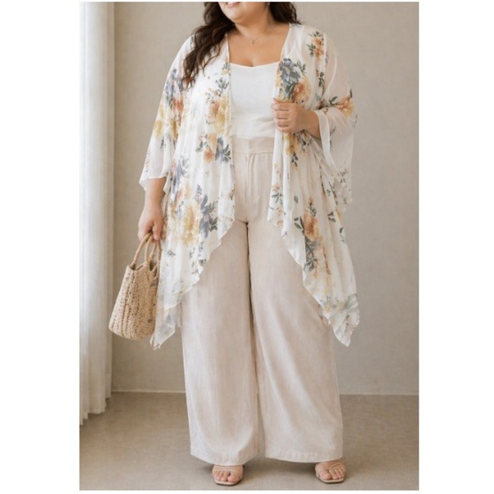 Torrid Women's White Floral Chiffon & Lace Drape Front Vest Size 1X/2X NWOT